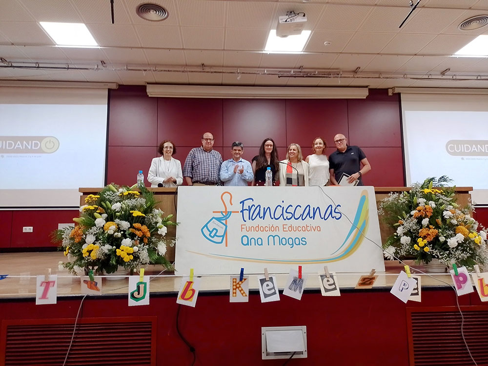 Encuentro de Directivos “Caminamos unidos en el carisma de María Ana